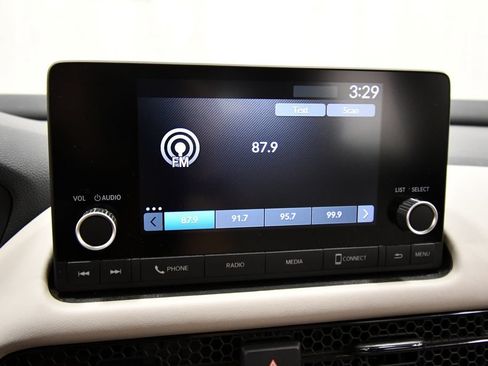 Certified 2024 Honda HR-V LX image 23