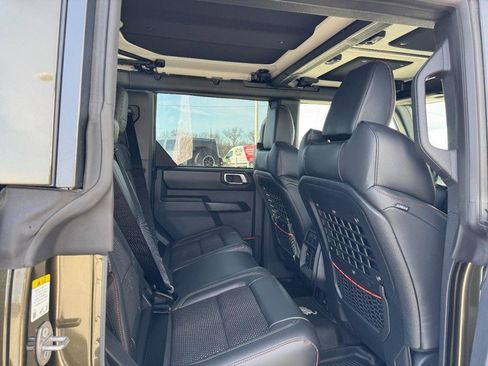 New 2025 Ford Bronco Raptor image 5