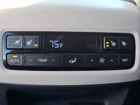 Used 2023 Hyundai Palisade Limited image 12