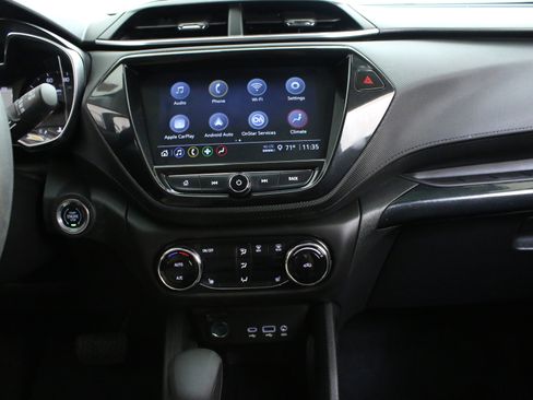 Certified 2023 Chevrolet TrailBlazer LT w/ Convenience Package FWD image 17