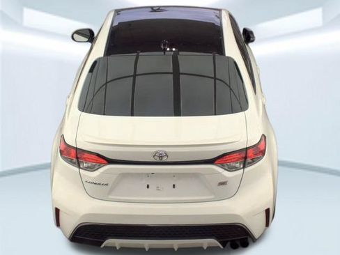 Used 2021 Toyota Corolla SE FWD image 6