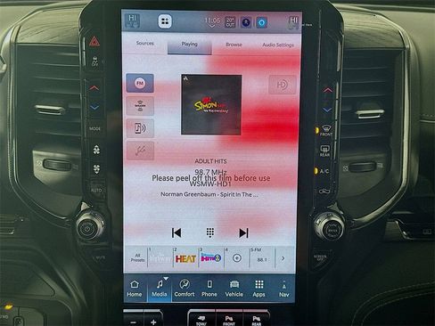 New 2026 RAM 2500 Limited w/ Towing Technology Group image 13