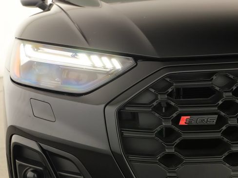 Certified 2022 Audi SQ5 Prestige w/ Prestige Package AWD/4WD image 34