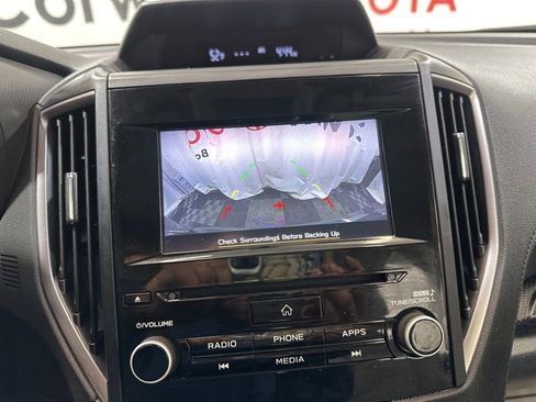 Used 2023 Subaru Forester Base image 27