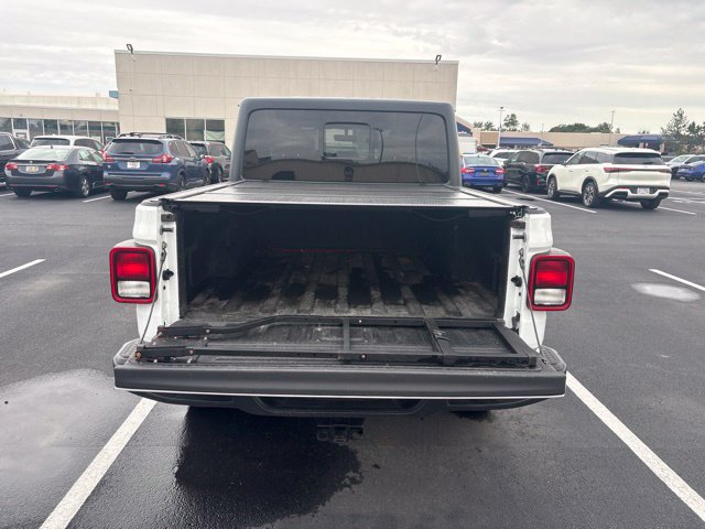 Used 2022 Jeep Gladiator Overland w/ Popular Equipment Package AWD/4WD image 9