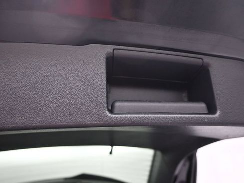 Used 2025 Ford Escape ST-Line FWD image 17