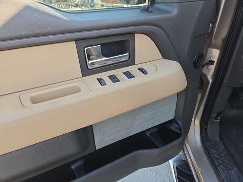 Used 2013 Ford F150 XLT w/ Luxury Equipment Group image 9