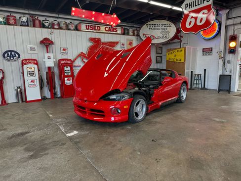 Used 1993 Dodge Viper RT/10 image 19