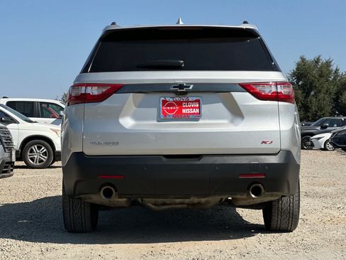 Used 2020 Chevrolet Traverse RS FWD image 8