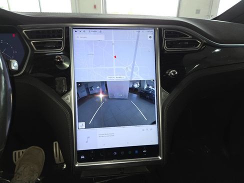 Used 2016 Tesla Model X 90D AWD/4WD image 39