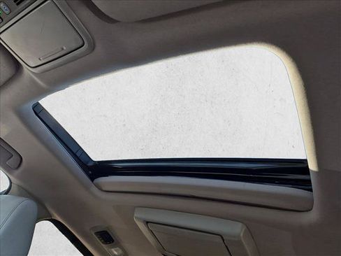 Used 2024 Honda Odyssey Touring image 13
