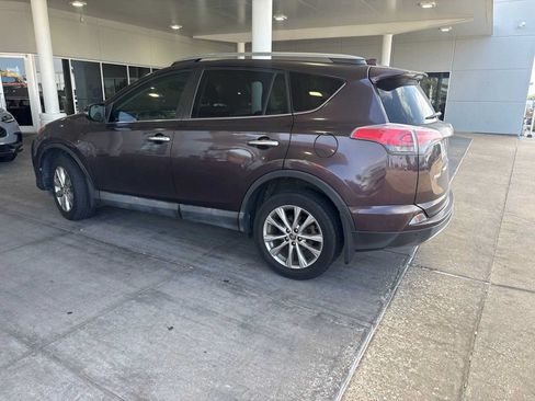 Used 2017 Toyota RAV4 Limited FWD image 2