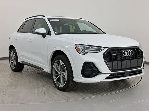 New 2025 Audi Q3 2.0T Premium image 7