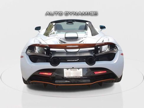 Used 2020 McLaren 720S Spider image 14