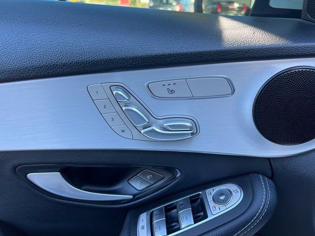 Used 2021 Mercedes-Benz C 300 4MATIC Sedan image 19