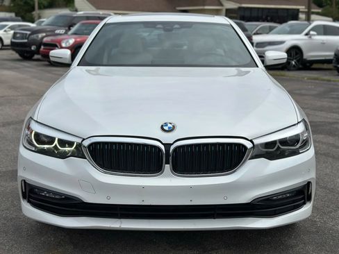 Used 2018 BMW 530e w/ Premium Package 2 image 3