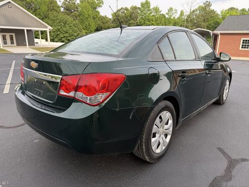 Used 2014 Chevrolet Cruze LS FWD image 5