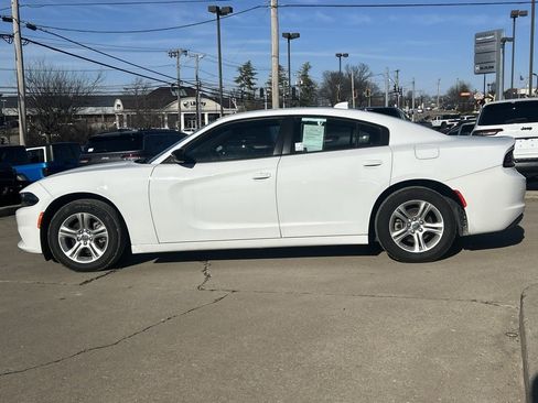 Used 2023 Dodge Charger SXT image 9