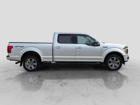 Used 2019 Ford F150 XLT w/ Equipment Group 302A Luxury AWD/4WD image 9