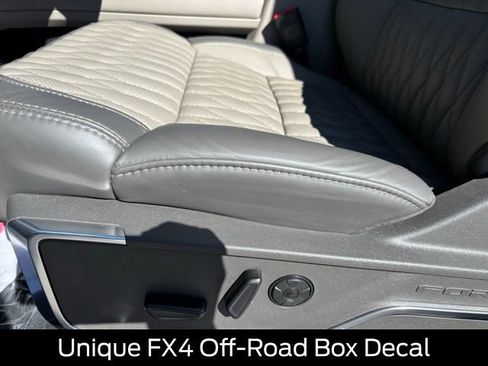 New 2026 Ford F250 Platinum w/ Platinum Plus Package AWD/4WD image 19