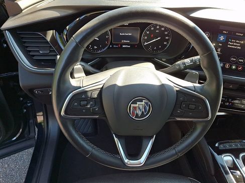 Used 2021 Buick Envision Essence AWD/4WD image 18