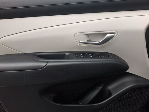 Used 2025 Hyundai Tucson SEL AWD/4WD image 12