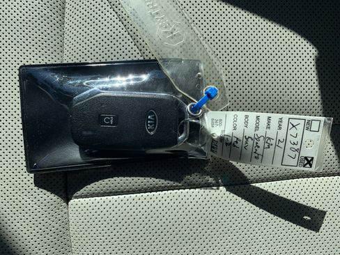 Used 2021 Kia Sorento SX image 37