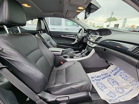 Used 2015 Honda Accord EX-L image 6