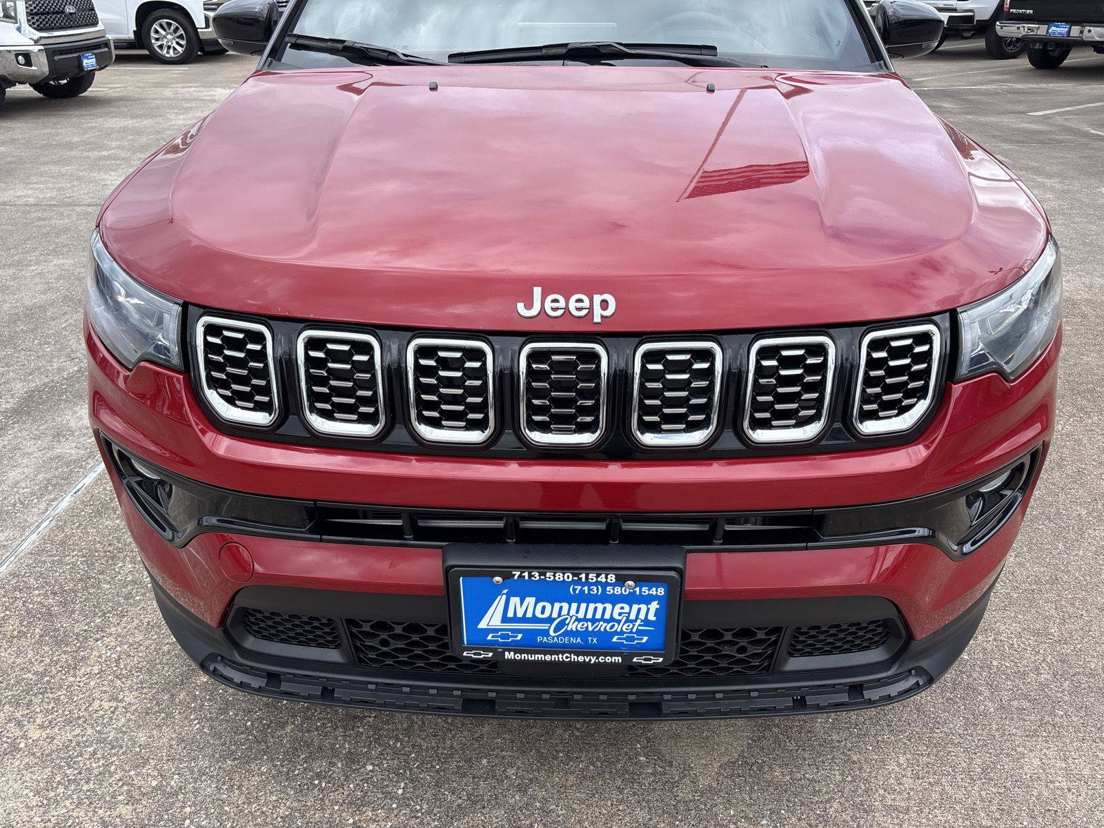 Used 2024 Jeep Compass Limited AWD/4WD image 3