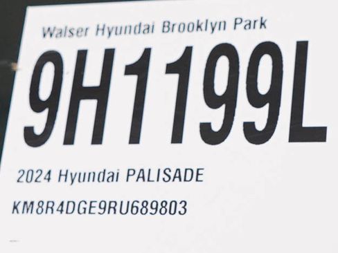 Used 2024 Hyundai Palisade SEL w/ Premium Package AWD/4WD image 34