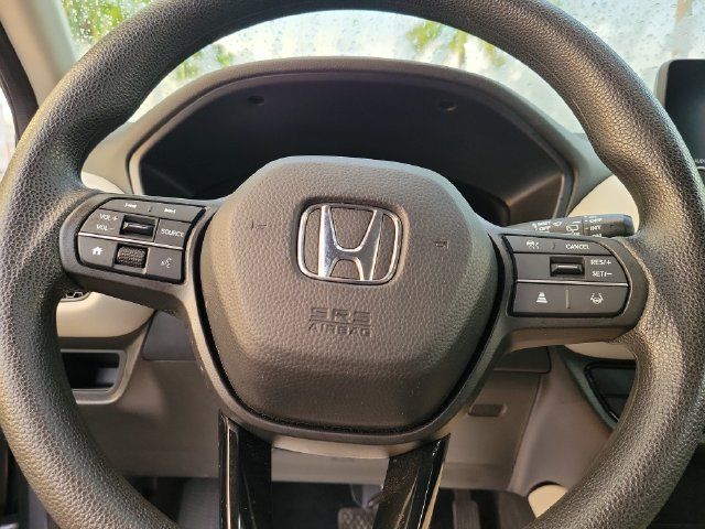 Used 2024 Honda HR-V LX image 16