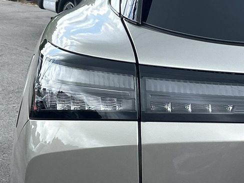 New 2026 Nissan Murano Platinum w/ Cargo Package AWD/4WD image 12