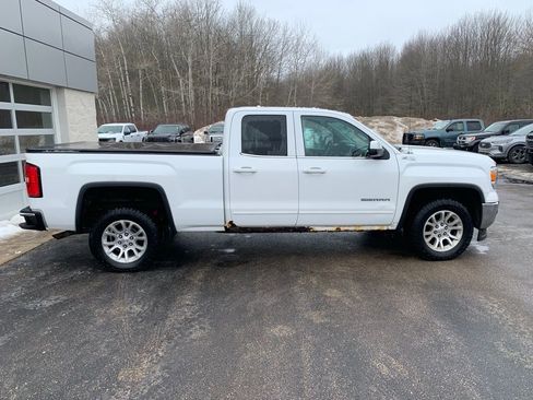 Used 2015 GMC Sierra 1500 SLE w/ SLE Value Package image 8