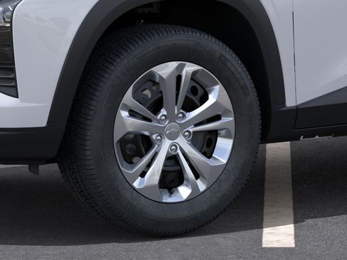 New 2026 Chevrolet Trax LS FWD image 9