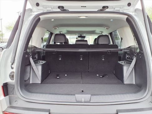 Certified 2025 Hyundai Santa Fe XRT image 16