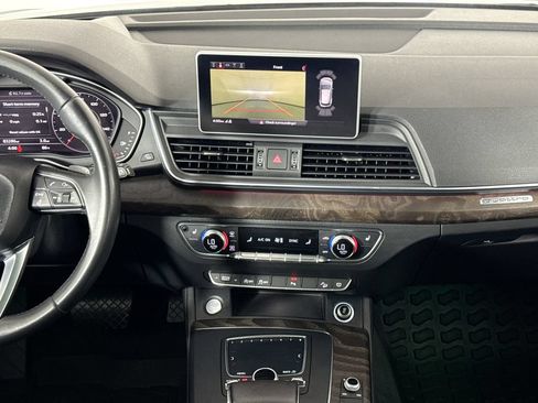 Used 2018 Audi Q5 Prestige w/ Prestige Package AWD/4WD image 14