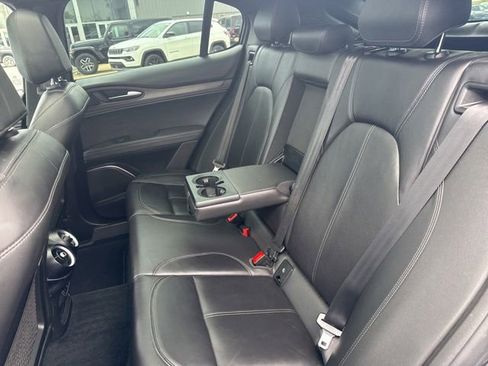Used 2022 Alfa Romeo Stelvio Ti w/ Active Assist Plus Package AWD/4WD image 33