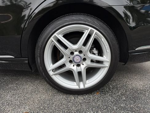 Used 2014 Mercedes-Benz E 350 4MATIC Wagon w/ Premium 1 Package image 13