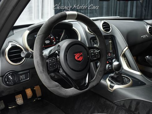 Used 2017 Dodge Viper GTC w/ ACR Package RWD image 8