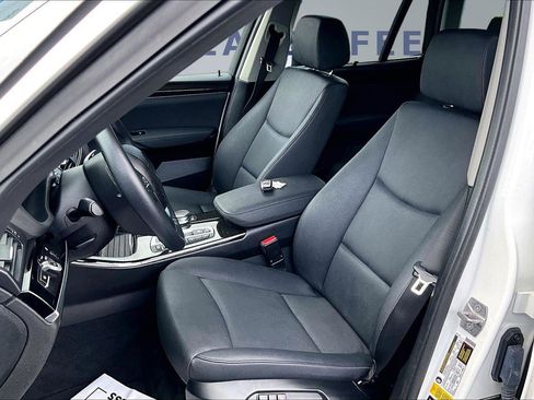 Used 2017 BMW X3 xDrive28i image 21