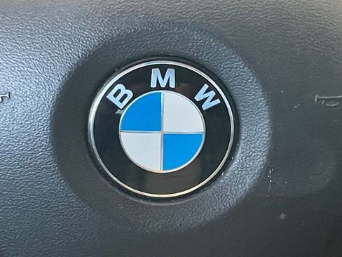 Used 2017 BMW X1 xDrive28i image 11