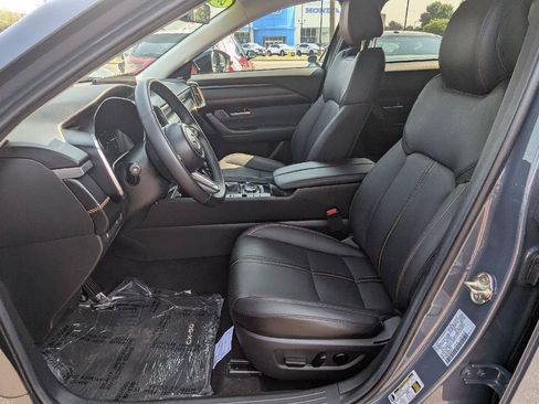 Used 2025 MAZDA CX-50 AWD 2.5 S w/ Cargo Package image 18