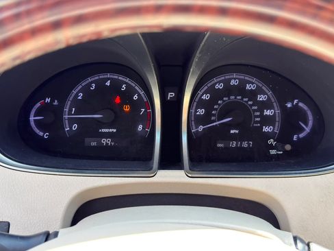 Used 2011 Toyota Avalon Limited FWD image 12