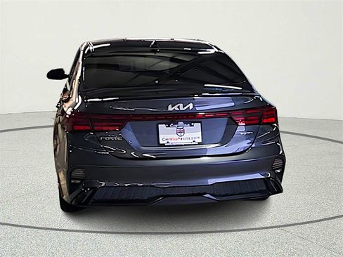 Used 2023 Kia Forte GT-Line image 6