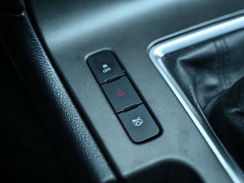 Used 2012 Ford Mustang Boss 302 w/ Boss 302 Accessory Pkg image 98