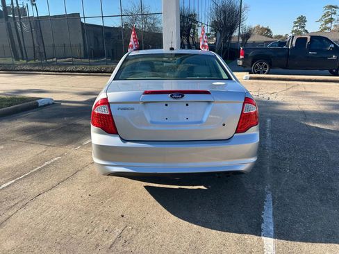 Used 2012 Ford Fusion S image 5