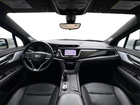 Certified 2023 Cadillac XT6 Premium Luxury w/ Technology Package FWD image 23