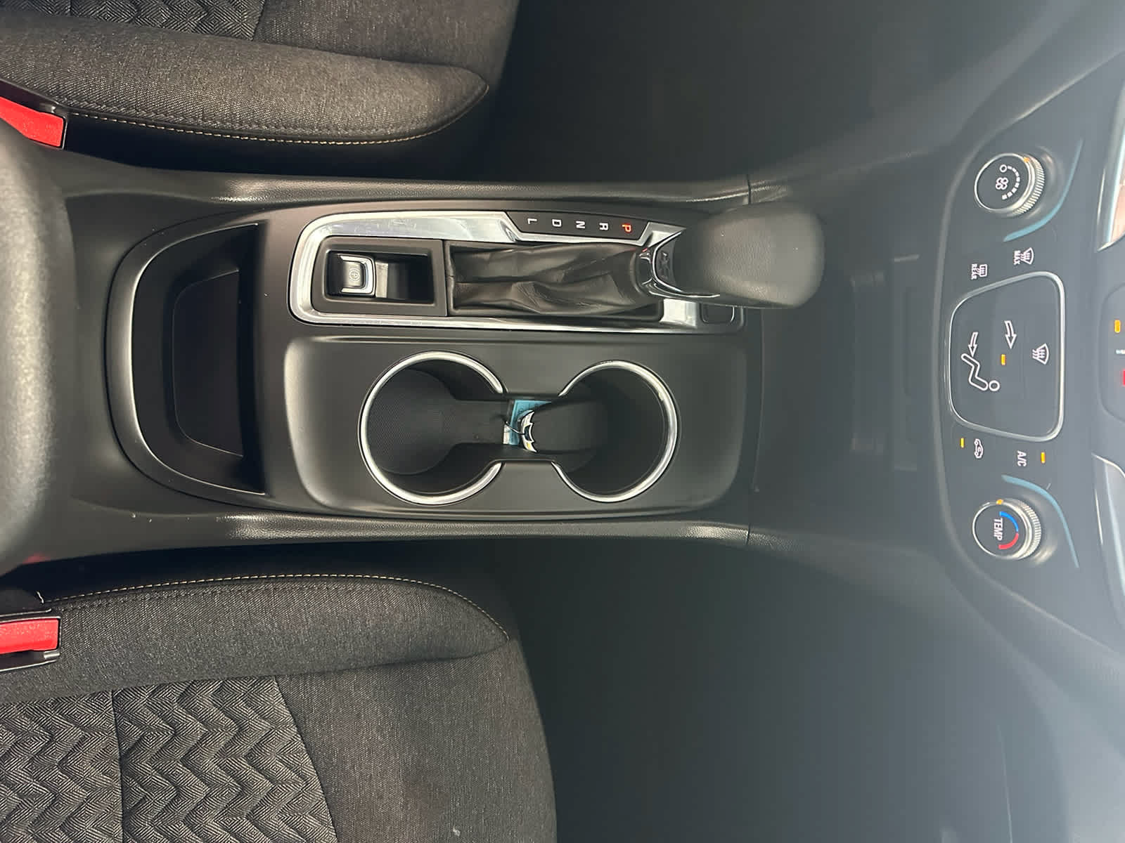 Used 2022 Chevrolet Equinox LT AWD/4WD image 38