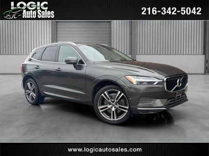 Used 2018 Volvo XC60 T6 Momentum w/ Vision Package