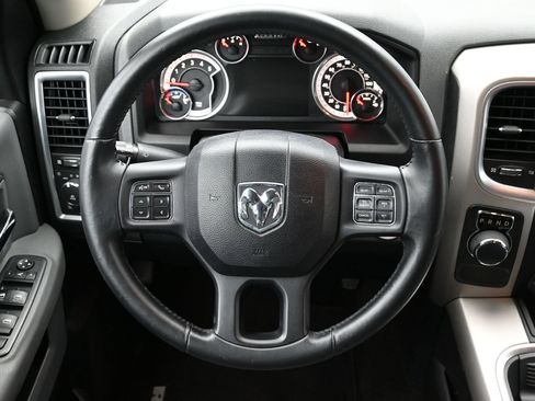 Used 2016 RAM 1500 Lone Star RWD image 15
